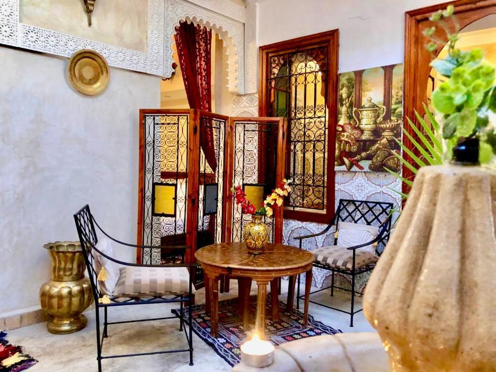 Dar Eljazouli *