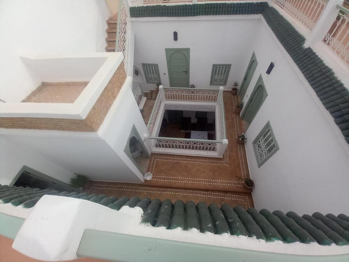 Dar La Famille Holiday home *