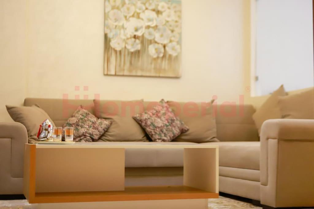 Apartment Homeperial Premium Studio With Pool & Balcony *