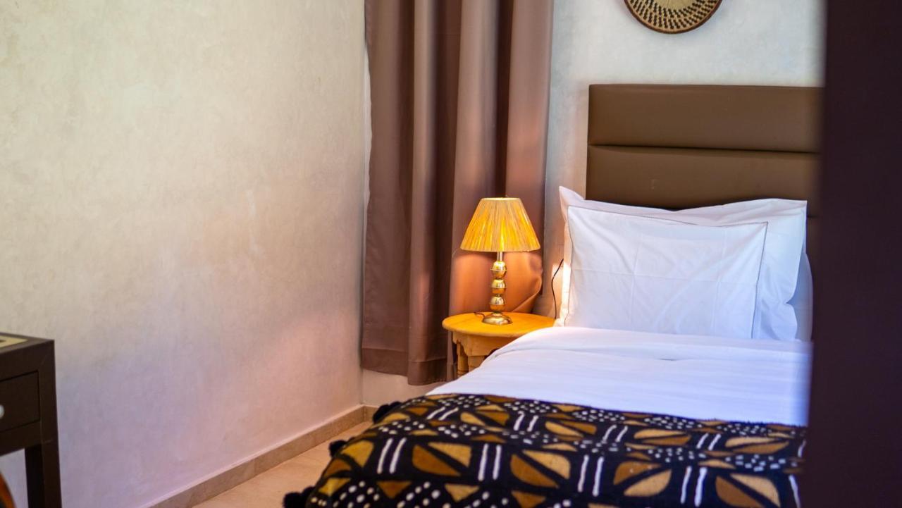 Saphir & Guest house