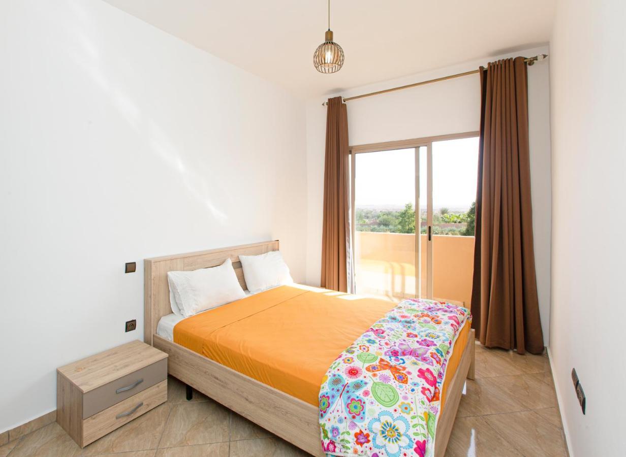Lafamilia Apartment