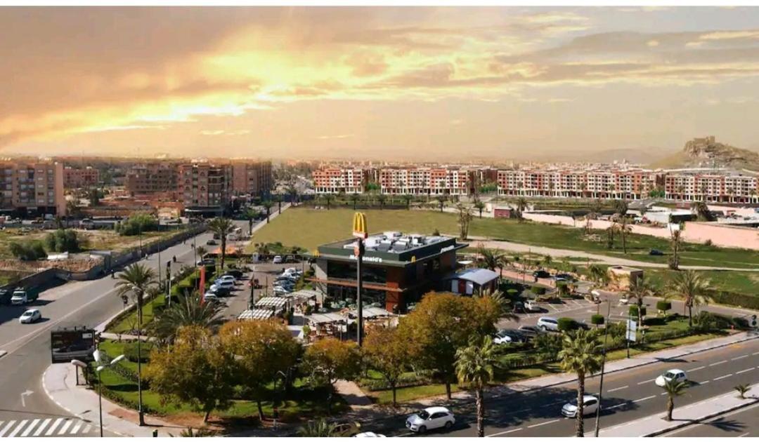 Appartement Basic Avec Parking