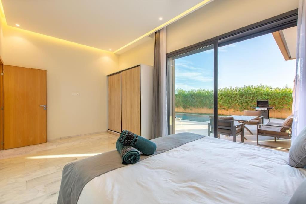 Villa Hawai, Ss Vis A Vis Avec Espace De Sport , Piscine Chauffee
