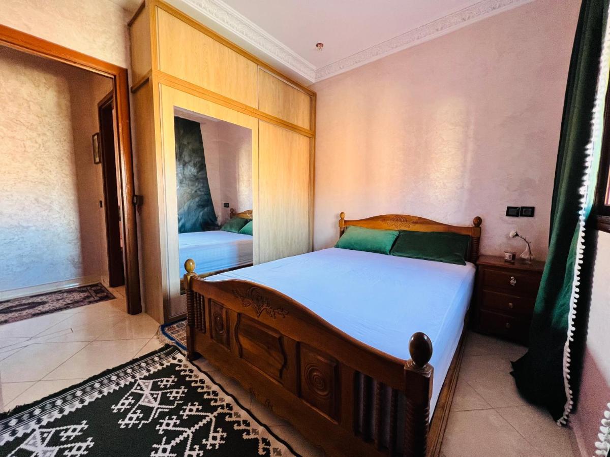 Julie's Private Appartement