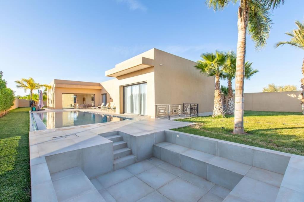 Hawai, Ss Vis A Vis Avec Espace De Sport , Piscine Chauffee Marrakesh
