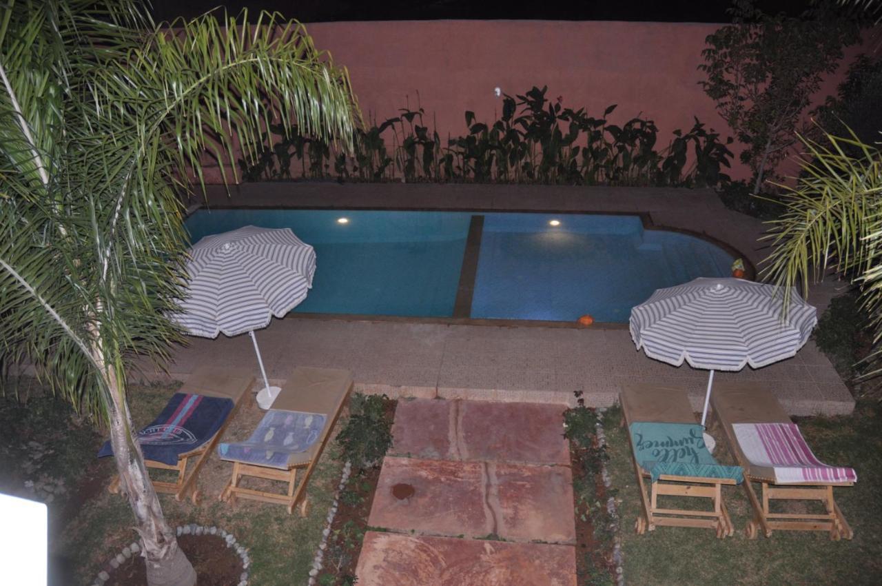 Jolie Moderne Avec Piscine Privée. Villa