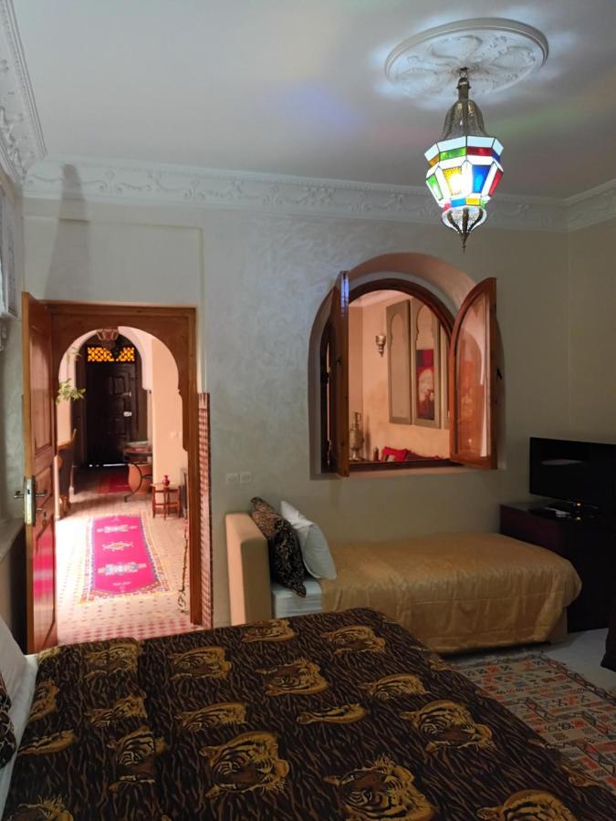 Couette-café Dar Attika 4*