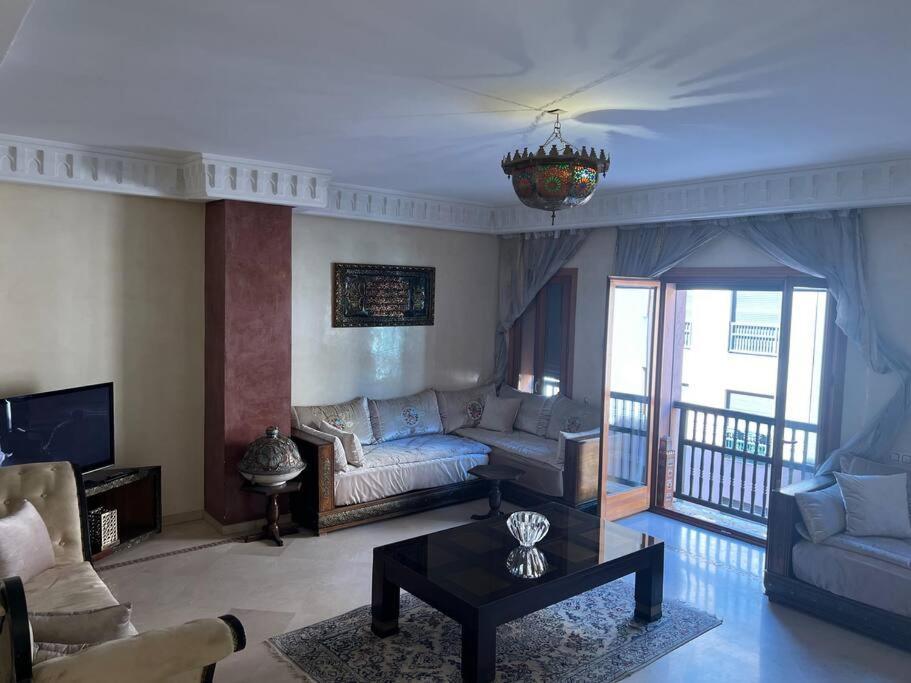 Apartment Beautiful Central & Comfortable