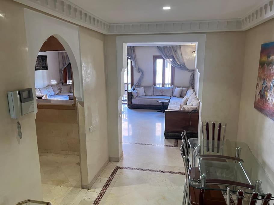 Beautiful Central & Comfortable Apartment Marrakesch