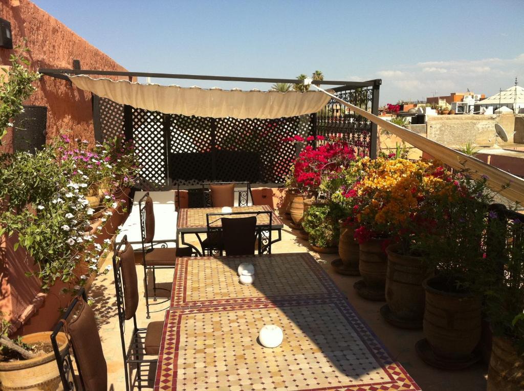 Jona Riad