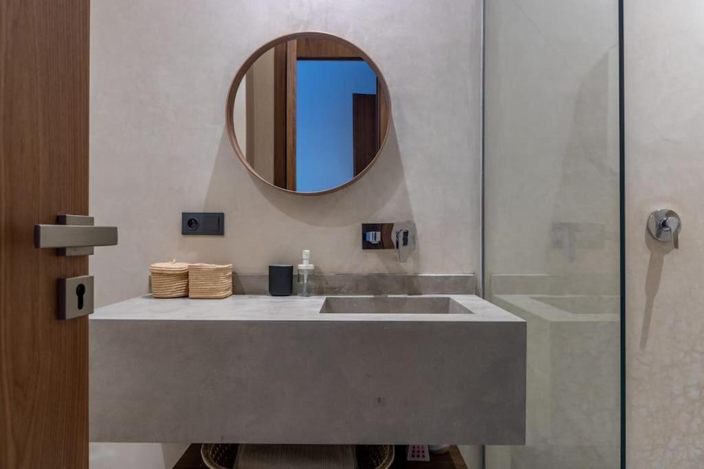Villa 6 Suites Piscine Chauffee - Leyana *