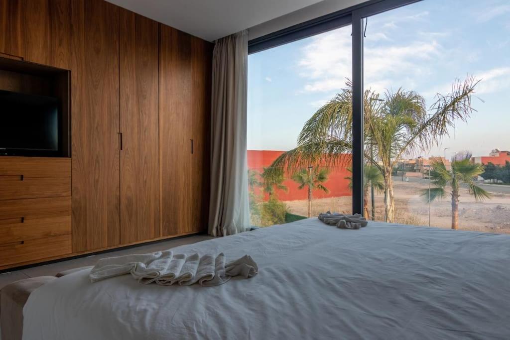 6 Suites Piscine Chauffee - Leyana Villa *