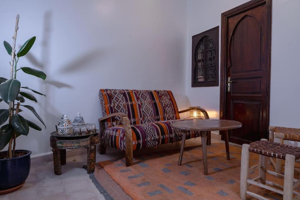 Paisible Privatif Au Coeur De Marrakech