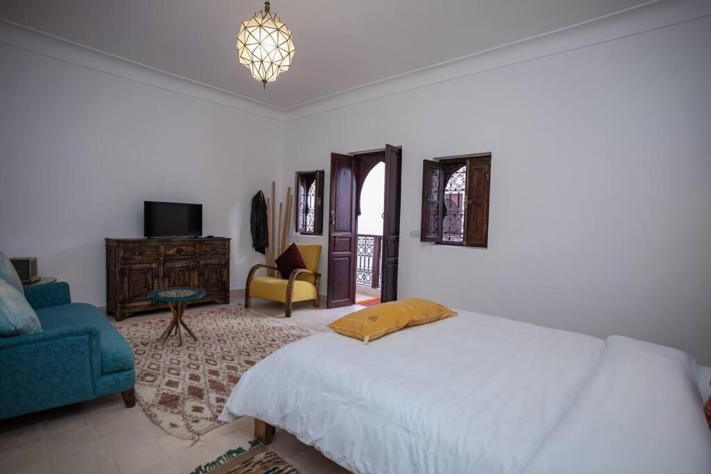 Paisible Privatif Au Coeur De Marrakech *