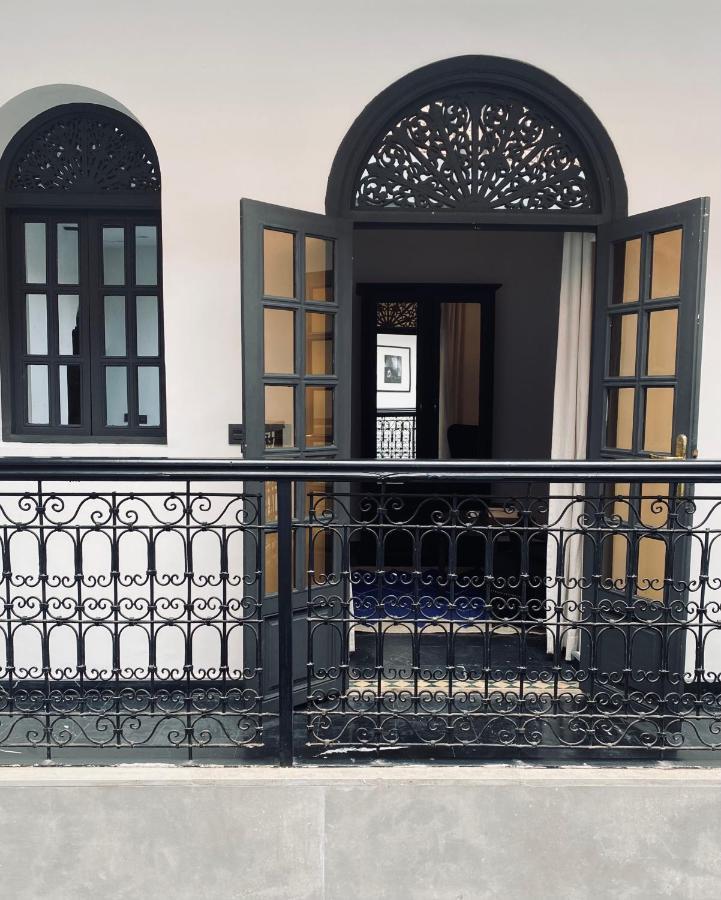 Riad Ksar Saad & *