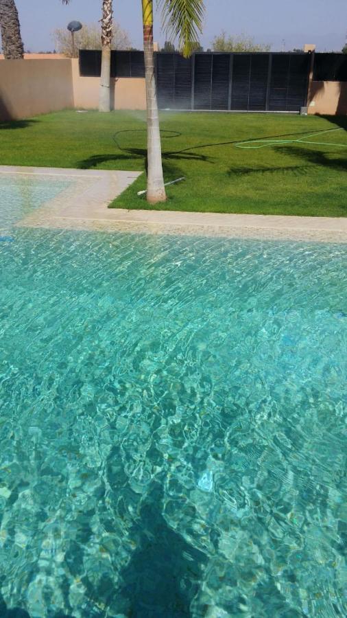 Rosalys Sans Vis Avis Villa *