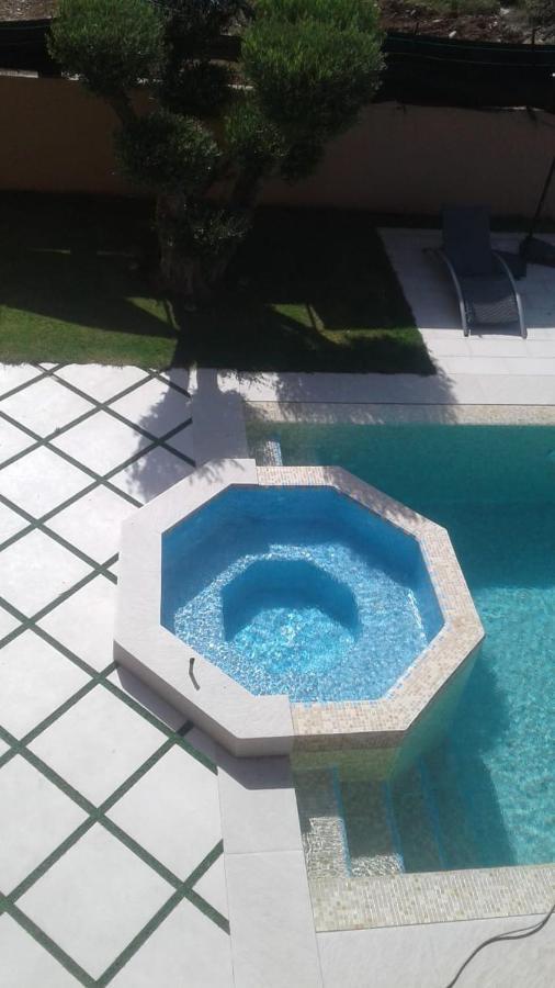 Rosalys Sans Vis Avis Villa Marrakesh