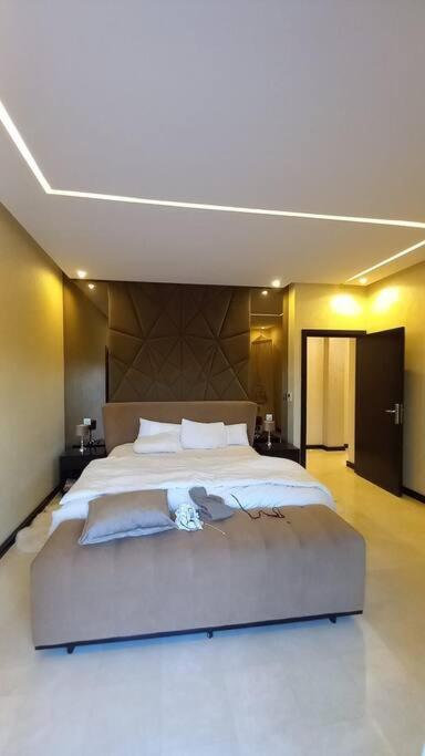 Rosalys Sans Vis Avis Marrakesh