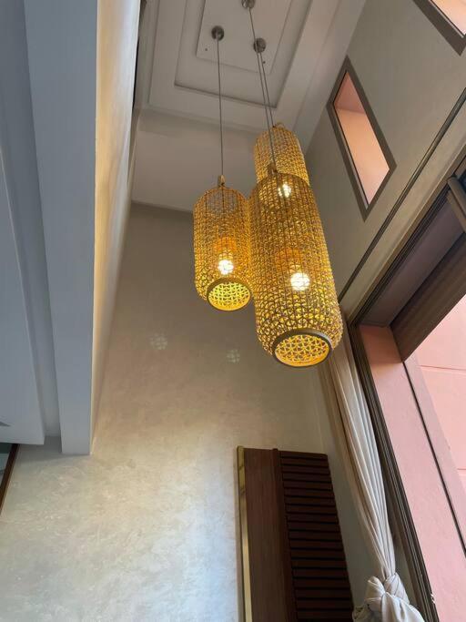 Duplex Cosy Dans Avec Piscine Apartment