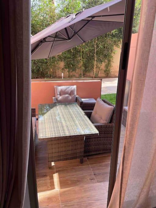 Duplex Cosy Dans Avec Piscine