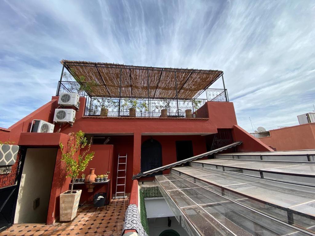 Etoile Ocre Riad