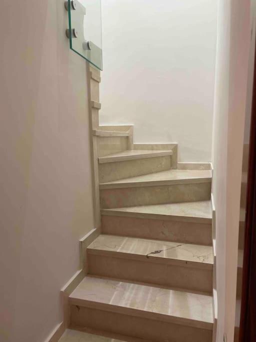 Duplex Cosy Dans Avec Piscine Apartment
