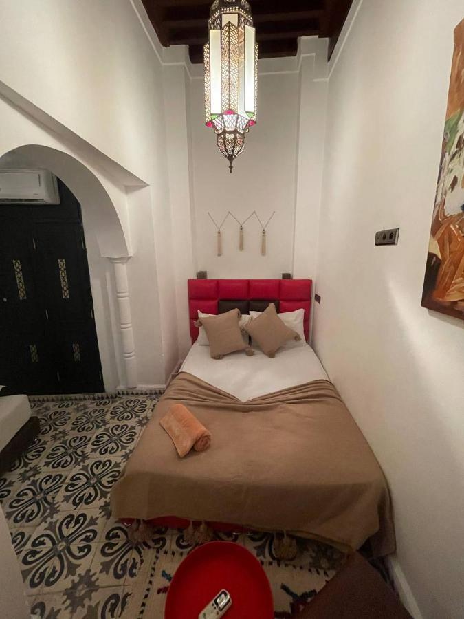 Rwija Guest house *