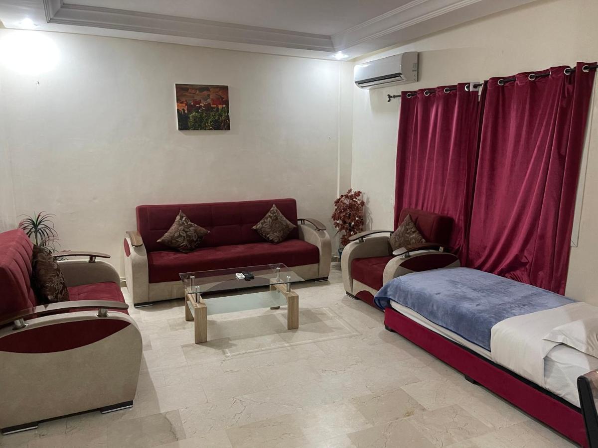 16 2em Etage Apartamento *
