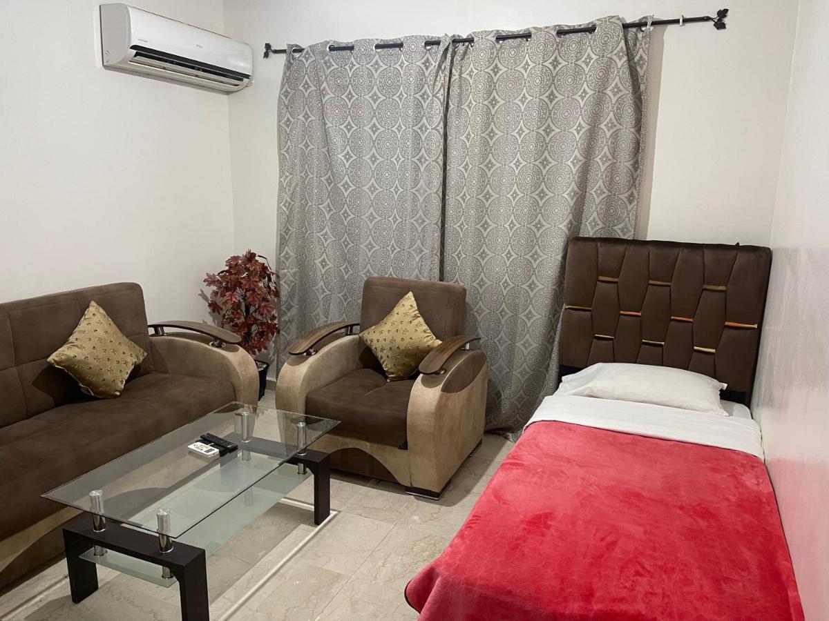 Appartement 23 4em Etage Avec Balcon Marrakesh