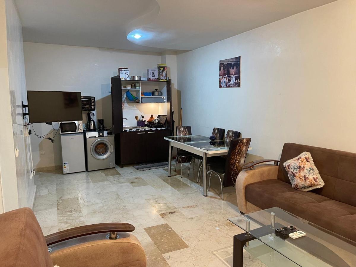 23 4em Etage Avec Balcon Appartement *