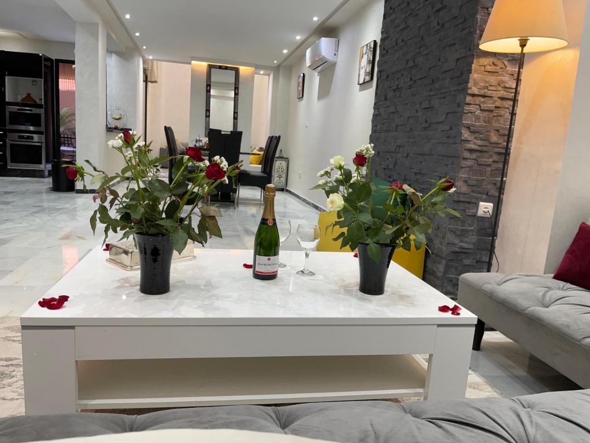 En Duplex Avec 3 Standing Gueliz Marrakech