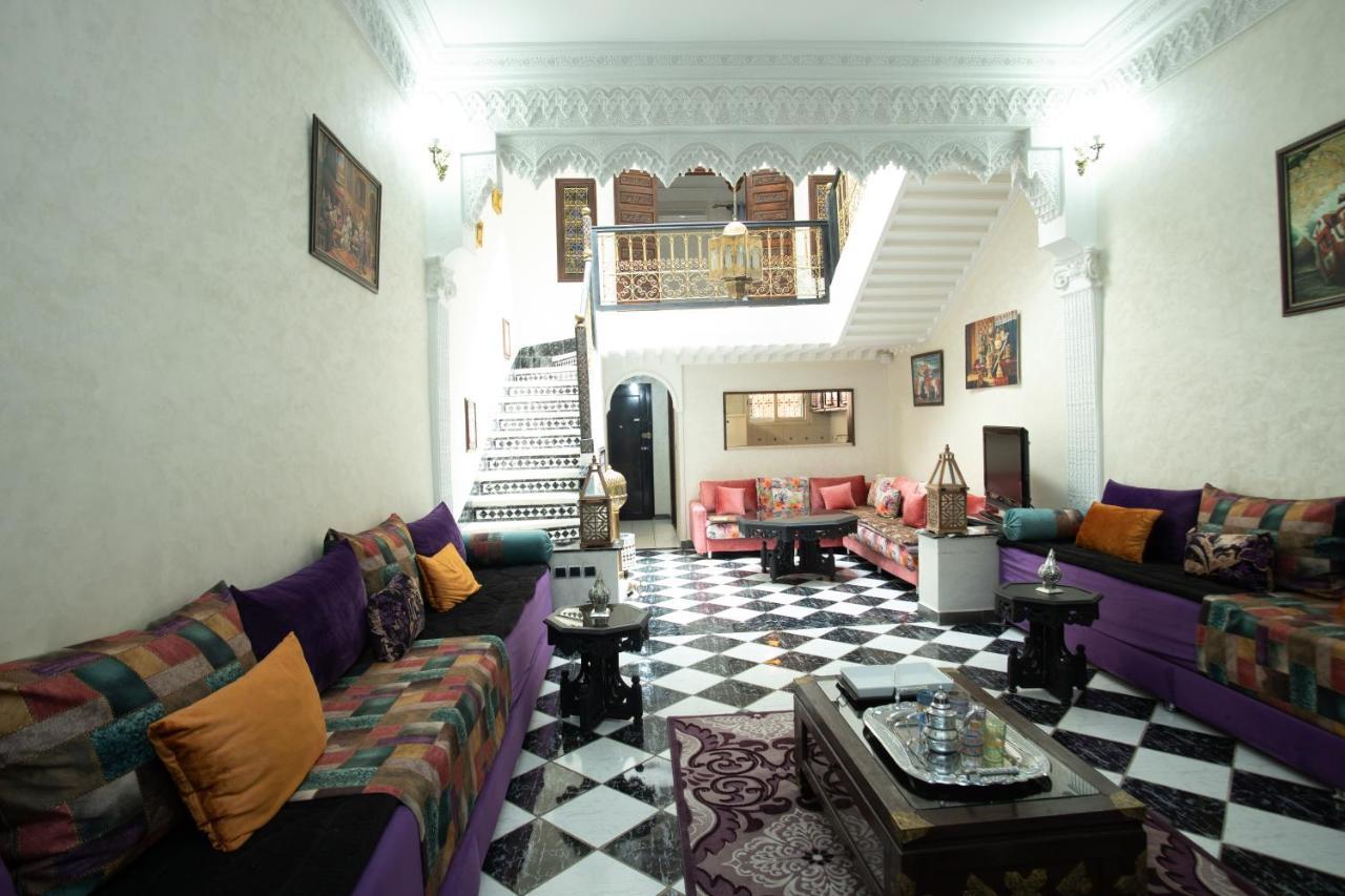 Charming Moroccan Riad 3 Bedroom With Pool And Terrace Hébergement de vacances