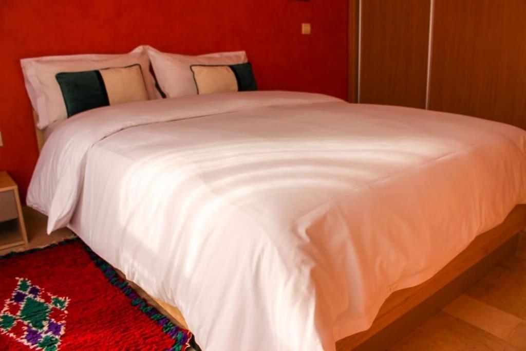 Bright In The Heart Of Marrakech-walk Everywhere Appartamento