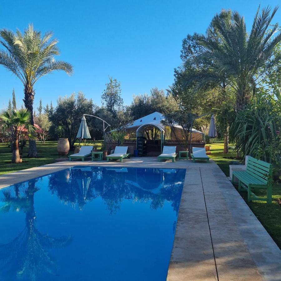 Les Deux Citronniers Guest house 3*