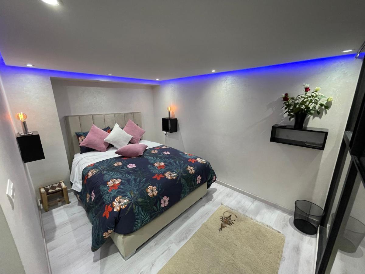En Duplex Avec 3 Standing Gueliz Marrakech Apartamento Marrakesh