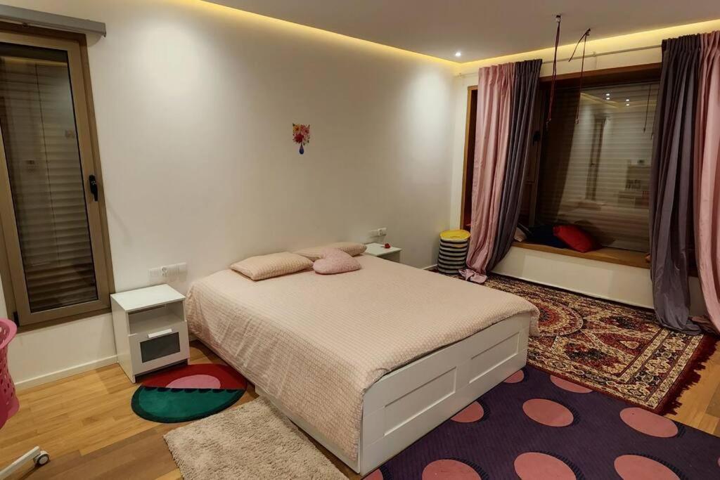 Moderne Avenue M6 Villa *