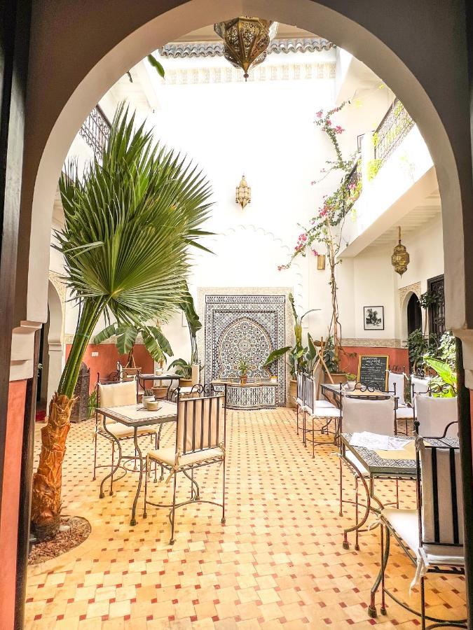 Des Lys Riad 3*