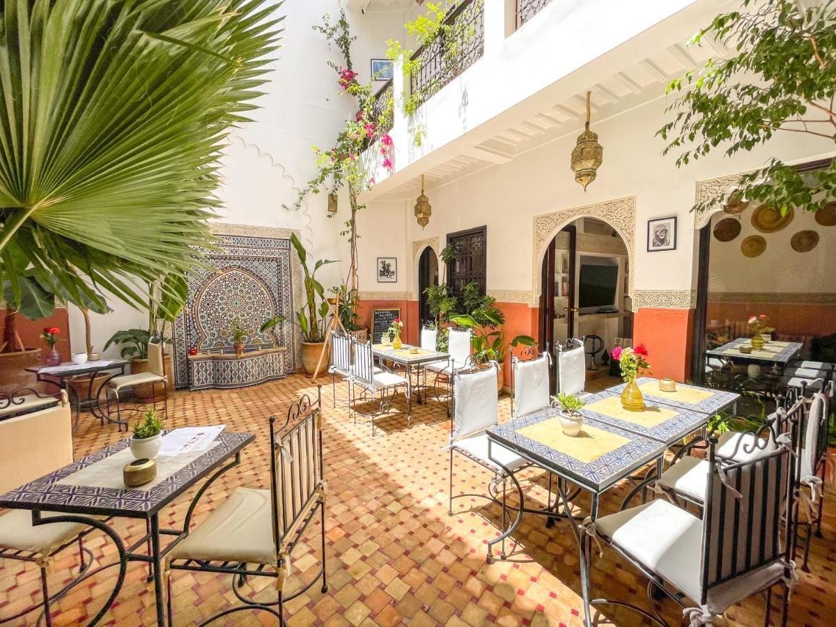 Des Lys Riad 3*