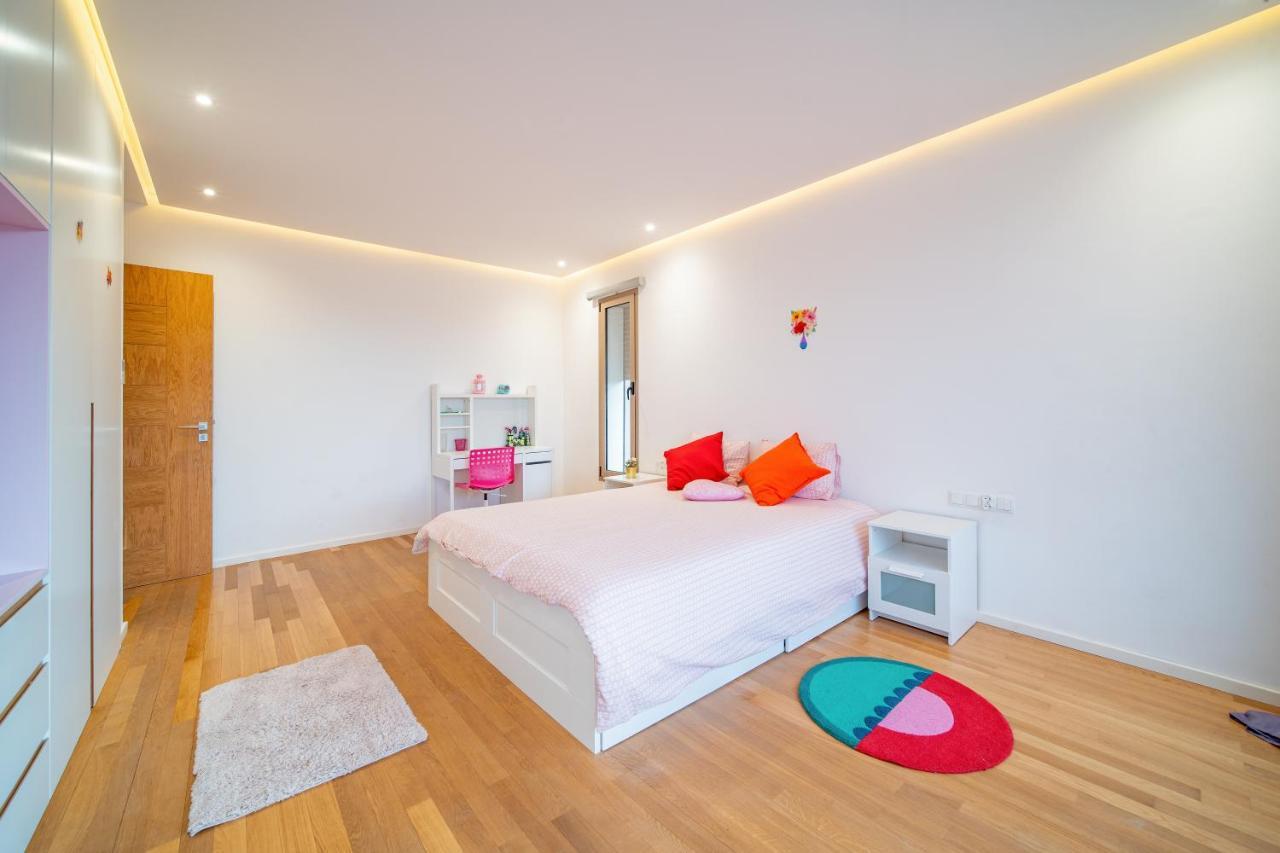 Moderne Avenue M6 Villa *