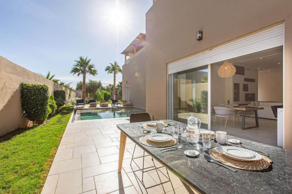 Safiya, Luxe Et Detente, Jeux, Cuisiniere * Marrakesh