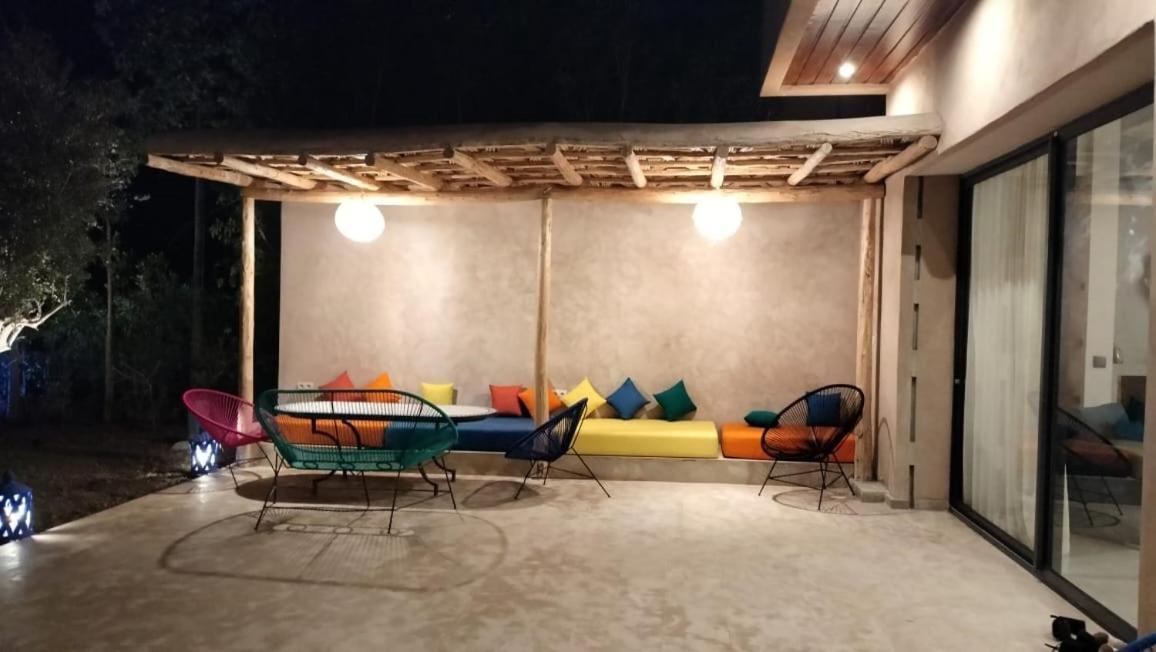 Somptueuse Piscine Argan Golf- Fibre Optique - Netflix - Gouverante - Petit Déjeuner Inclus Villa Marrakesh