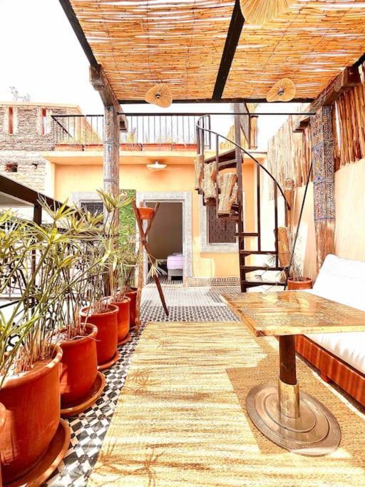 Appartement Riad Ysl- Garden View - 3 Min From The Souk