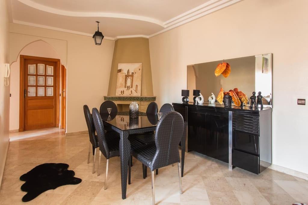 A Stunning 2 Bedroom Hivernage Appartement Marrakesh