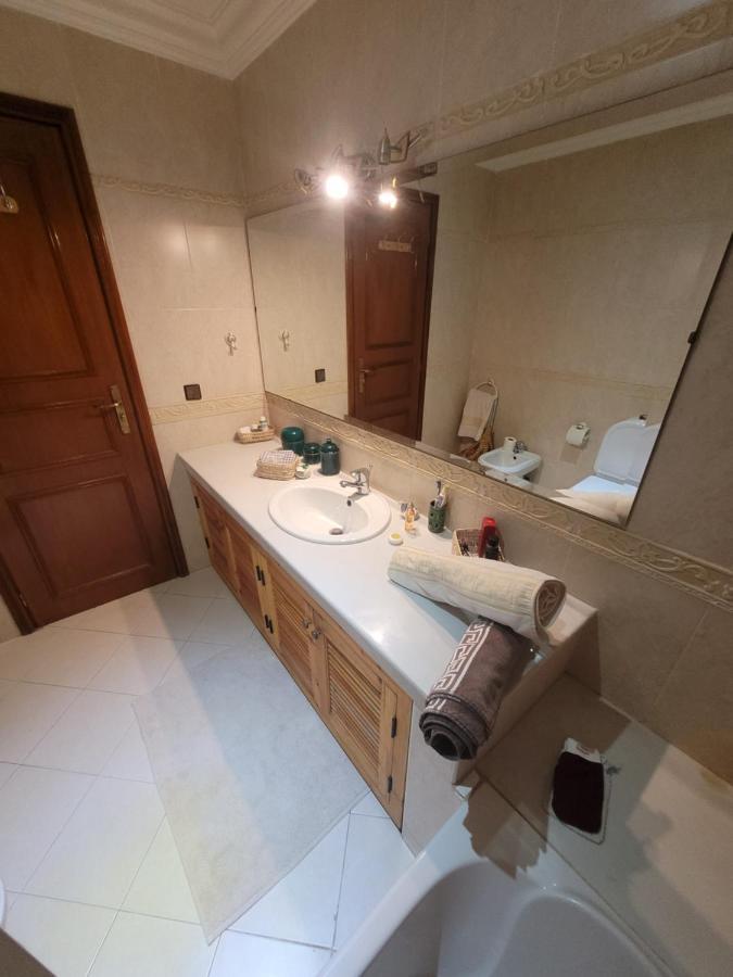 Logement Entier De 140 M² Et Jacuzzi Privatif * Marrakesh