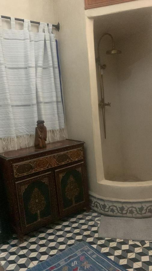 Al Yasmin *