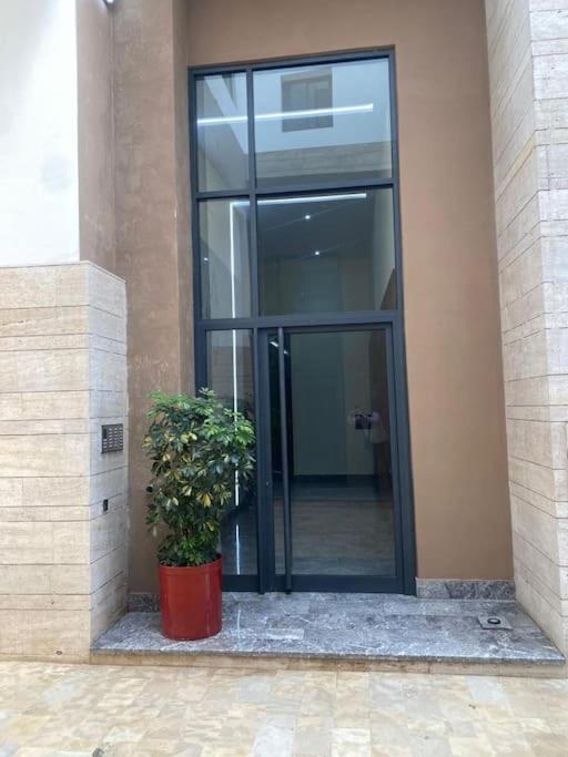 Appartement Et Bien Equipe Avec Piscine