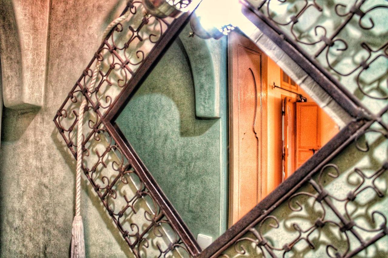 Bed and breakfast Dar Nakhla & Rooftop Jacuzzi *