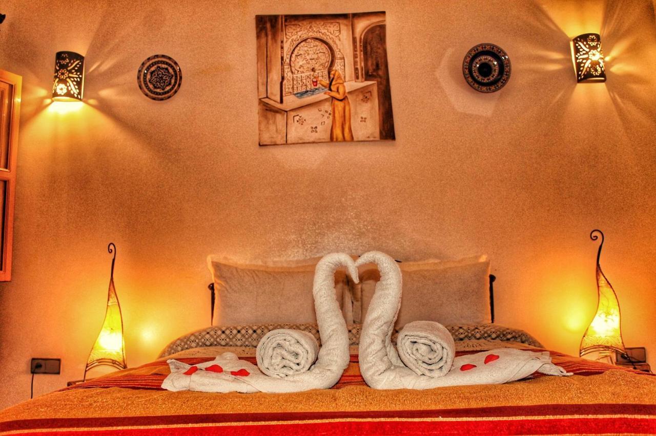 Dar Nakhla & Rooftop Jacuzzi Bed and breakfast