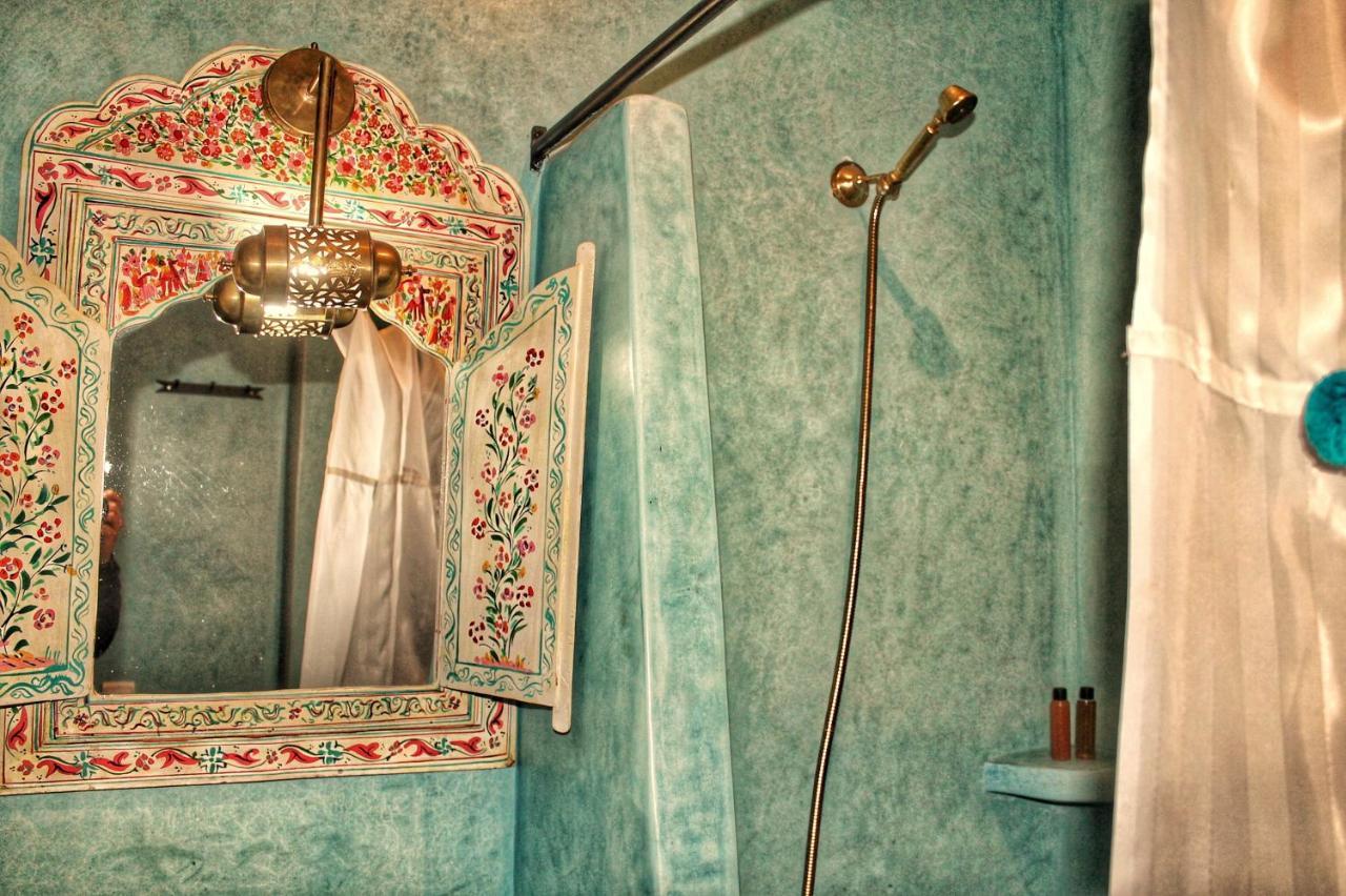 Dar Nakhla & Rooftop Jacuzzi Bed and breakfast *