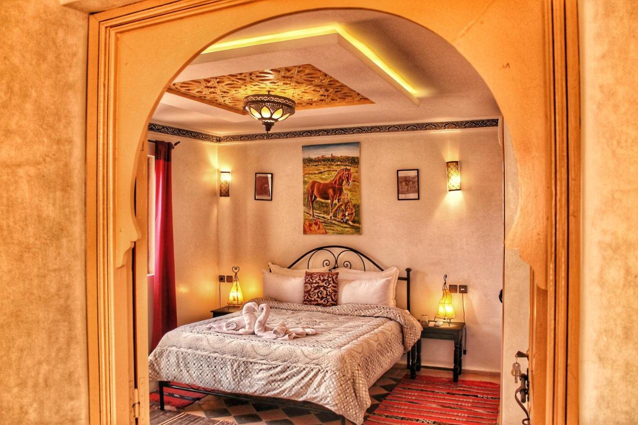 Dar Nakhla & Rooftop Jacuzzi Bed and breakfast *